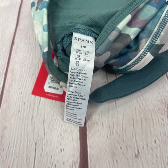Spanx Printed Low Impact Green Camo Sports Bra Women’s Size Small - Picture 4 of 4